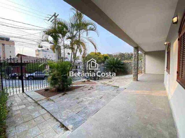 #6 - Casa para Venda em Belo Horizonte - MG - 3