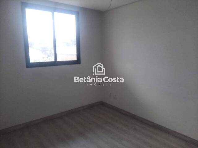 #25 - Casa para Venda em Belo Horizonte - MG - 2