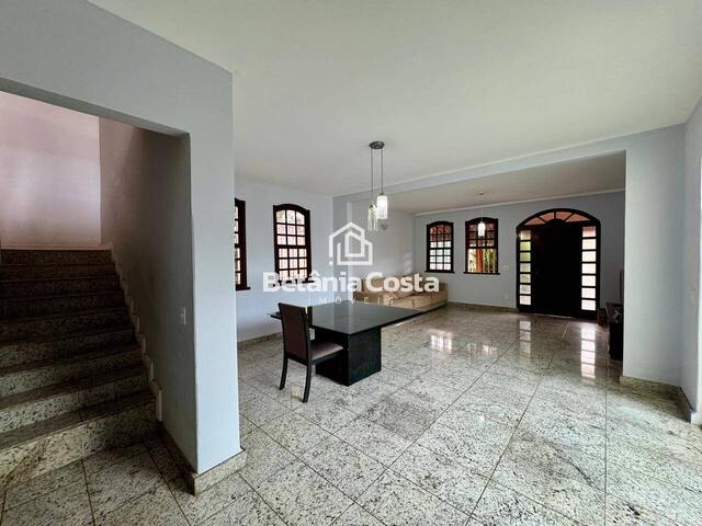#38 - Casa para Venda em Belo Horizonte - MG - 3