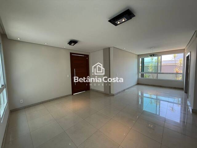 #55 - Casa para Venda em Contagem - MG - 1