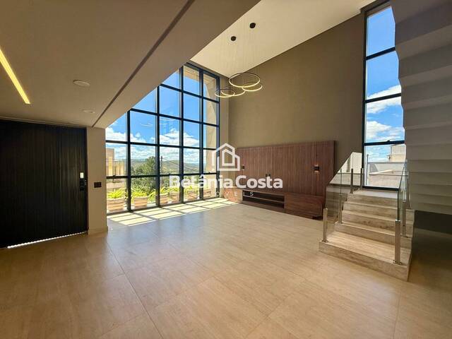 Casa para Venda em Nova Lima - 3